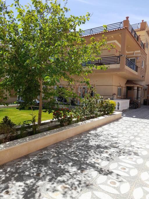 Vilă Golden Oasis Luxurious Private With Pool *