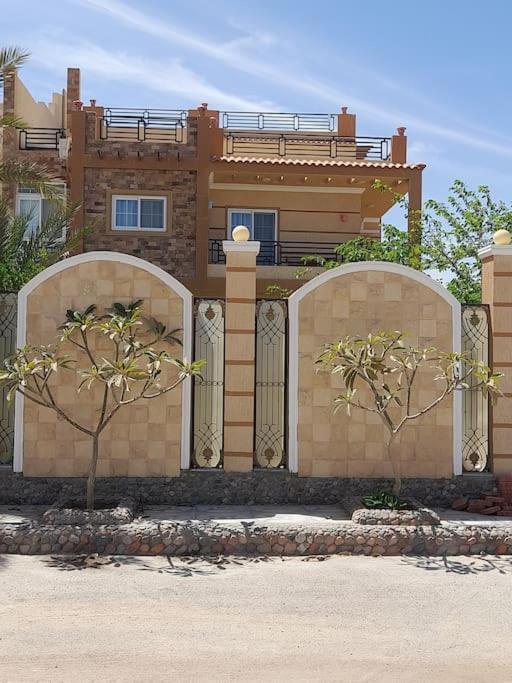 Vilă Golden Oasis Luxurious Private With Pool Hurghada